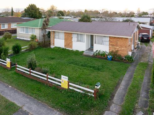 19 Ryan Avenue, Chartwell