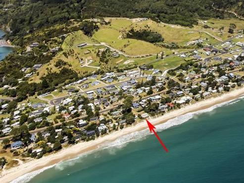 240 Tangiora Avenue, Whangapoua
