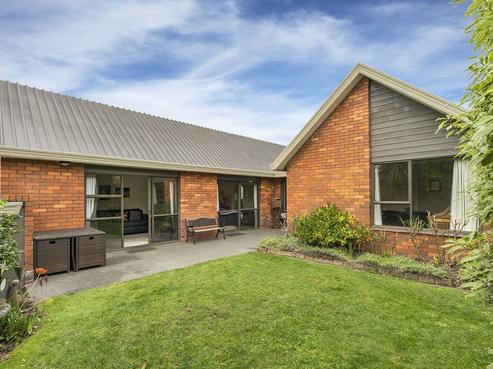 19 Hawkswood Place, Avonhead