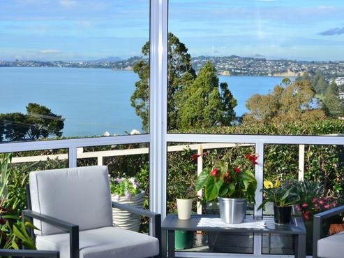 14 Hillcrest Road, Hatfields Beach