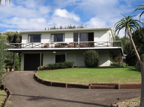 126 Titiro Place, Onemana