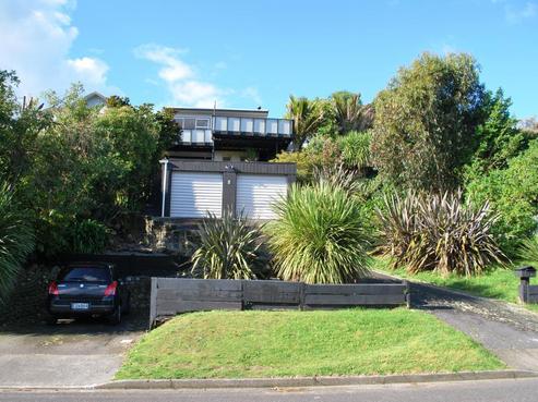 16 Glen Road, Raumati South