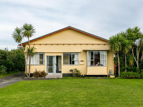 142 Tasman Street, Opunake