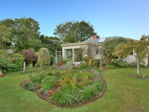203 Wakari Road, Helensburgh