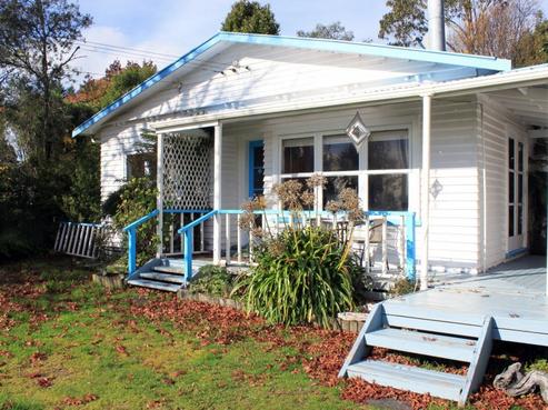 2 Manawahe Road, Lake Rotoma