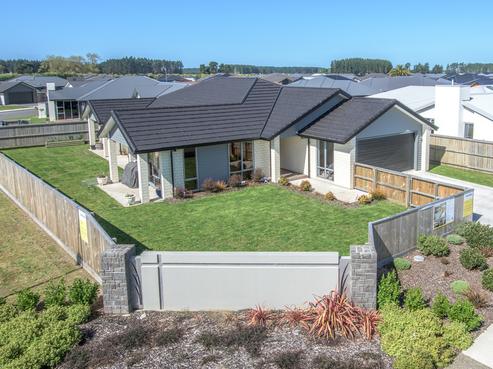 2 Wakeman Way, Woodend Beach
