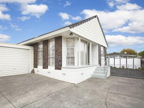 2/3 Benygloe Place, Highland Park