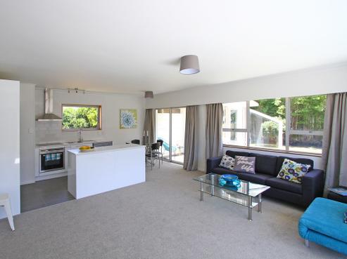 2/6 Melanie Place, Orewa