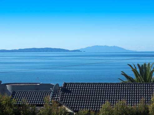 6 Monyash Road, Manly