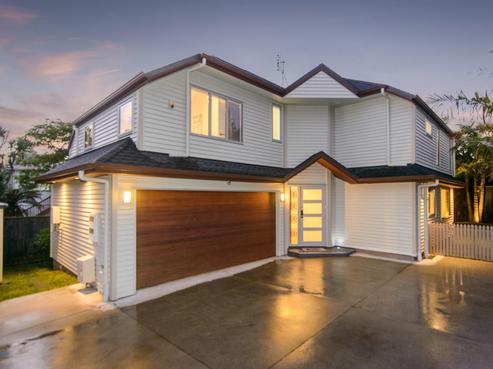 29A Queensway, Three Kings