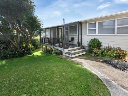 70 King Street, Hikurangi