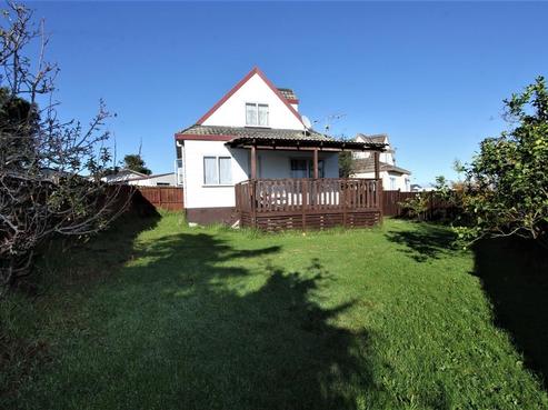 13 Greenstone Place, Clover Park