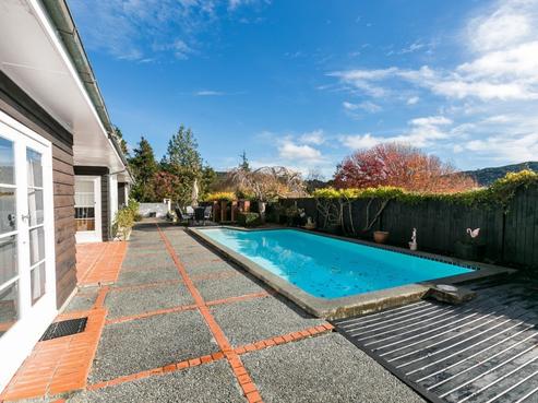 8 Chatsworth Road, Silverstream