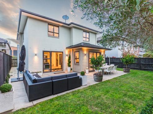 3 Wynne Gray Avenue, Stonefields