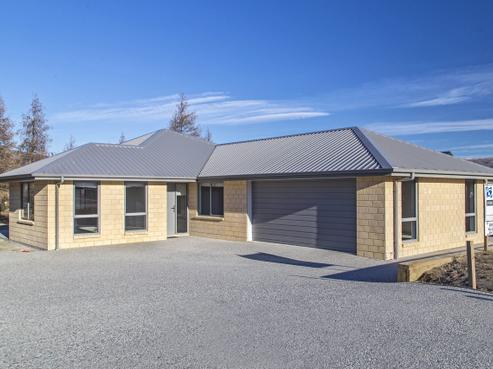 3 Hortons Way, Cromwell