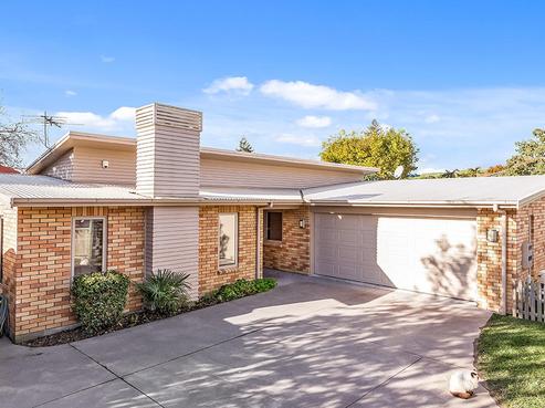 24A Lewis Road, Lynmore