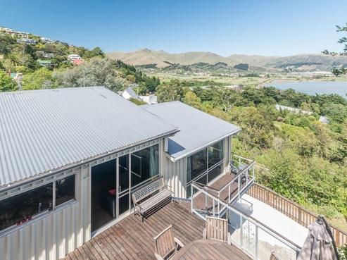 12 Cannon Hill Crescent, Mount Pleasant