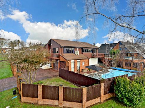 1 Elana Court, Conifer Grove