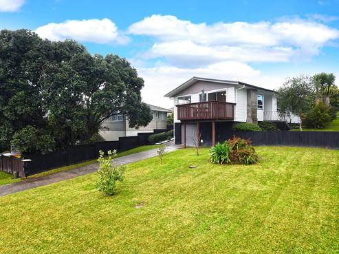 16 Temuri Place, Glendene