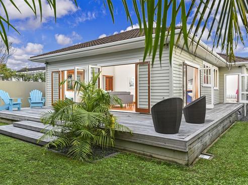 60 Northboro Road, Belmont