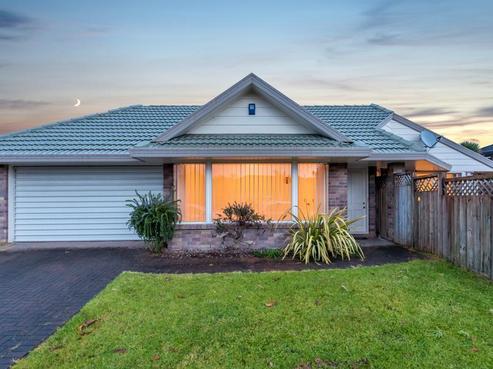 2/44 Millhouse Drive, Northpark