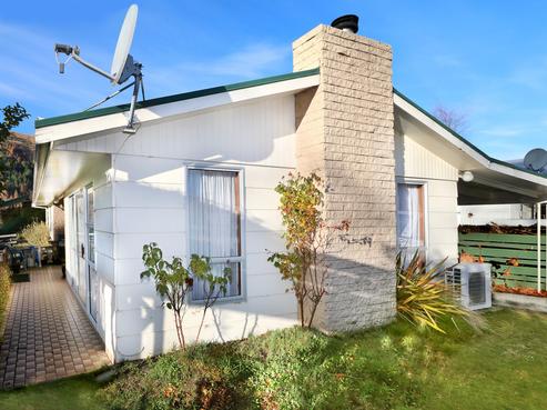 66 Adamson Drive, Arrowtown