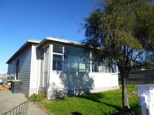 90 Church Street, Seaview
