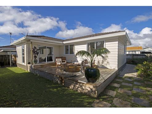 1/24 Karepo Crescent, Ranui