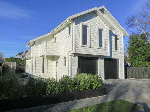 15 Grey Street, Gladstone
