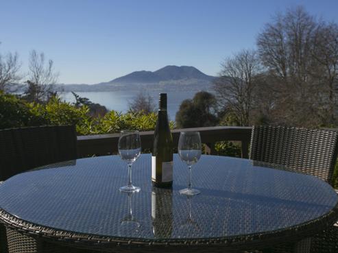 10 Ewing Grove, Acacia Bay