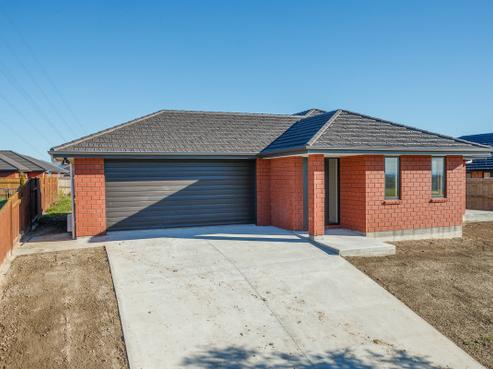 184 Pacific Drive, Fitzherbert