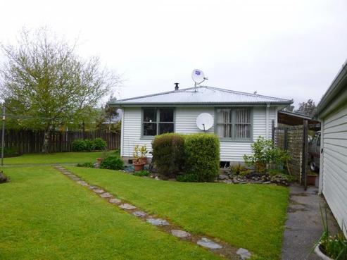 7 Opuka Place, Haast