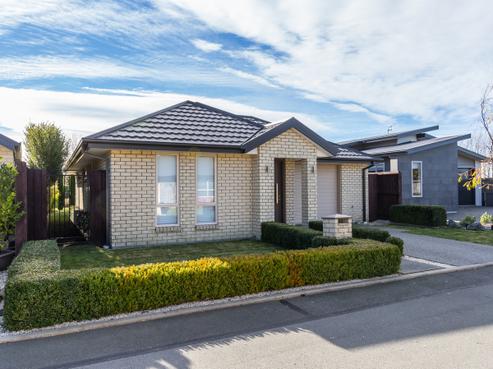 25 Famille Close, Yaldhurst