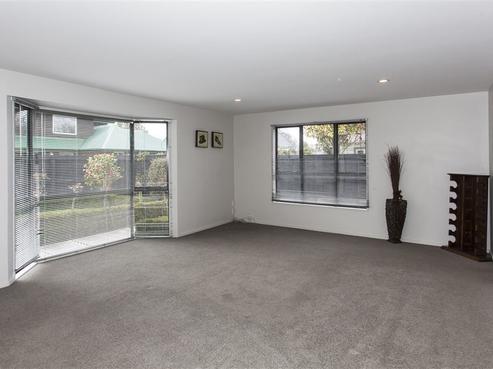 2/117 Champion Street, Edgeware