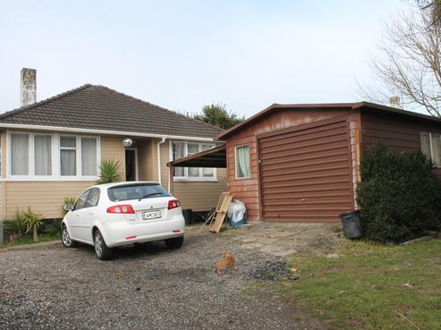 16 Charles Crescent, Putaruru