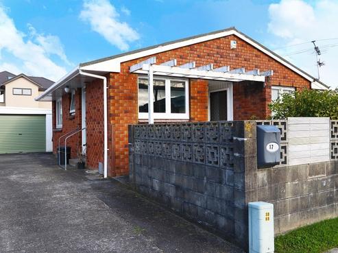 1/17 Amberley Grove, Central Hutt