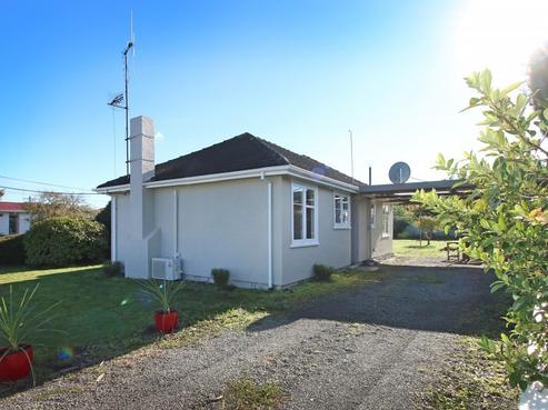 11 Charles Street, Feilding