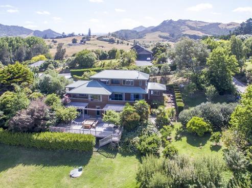 18 Sawmill Road, Thames