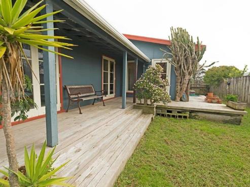 5 Coster Road, Muriwai