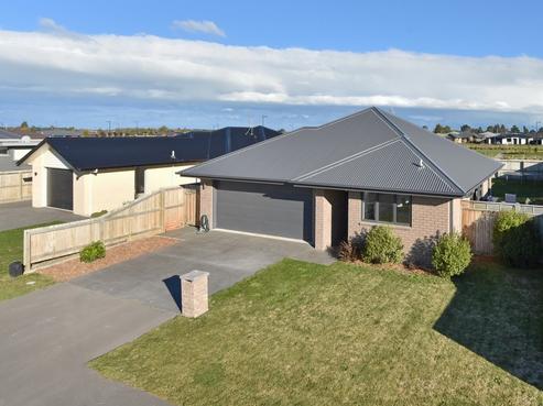 31 Granite Drive, Rolleston