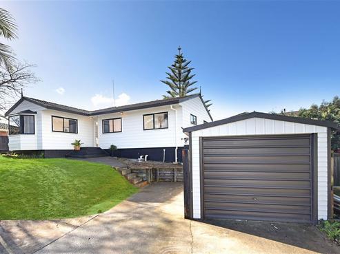 8 Anglers Way, Wattle Downs