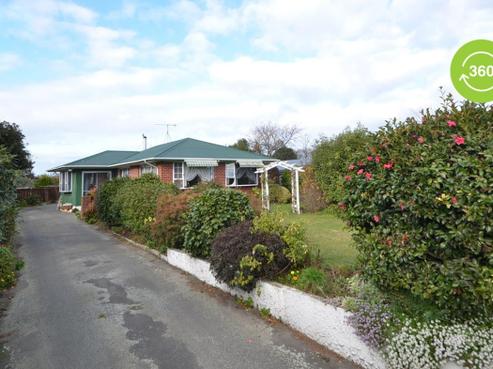 58 Chalmers Avenue, Hampstead
