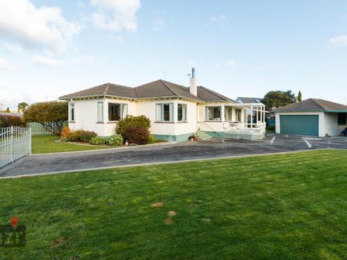 28A Cedar Crescent, Feilding