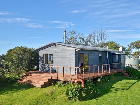 55 Pinedale Crescent, Riversdale Beach