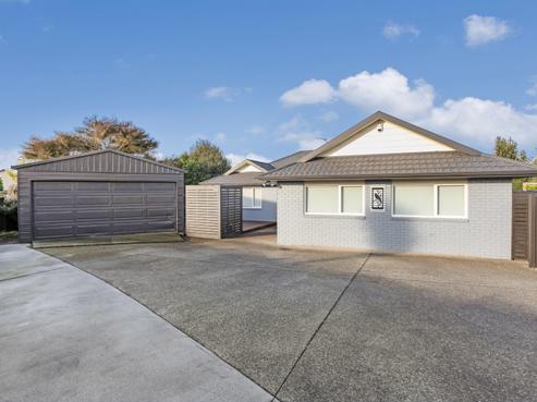 50 Lough Bourne Drive, Pukekohe