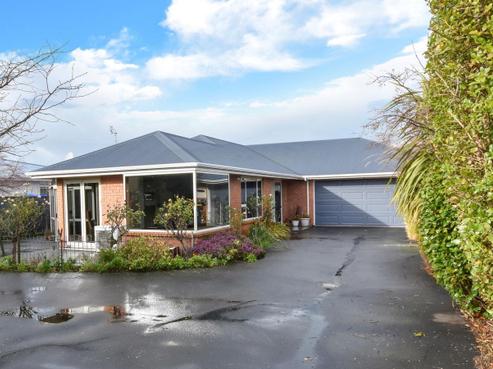 145A Macandrew Road, South Dunedin