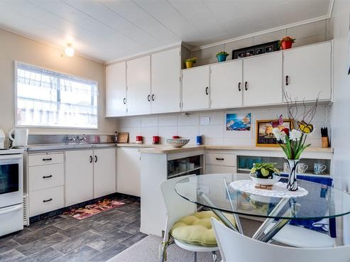 2/24 Coventry Avenue, Tamatea