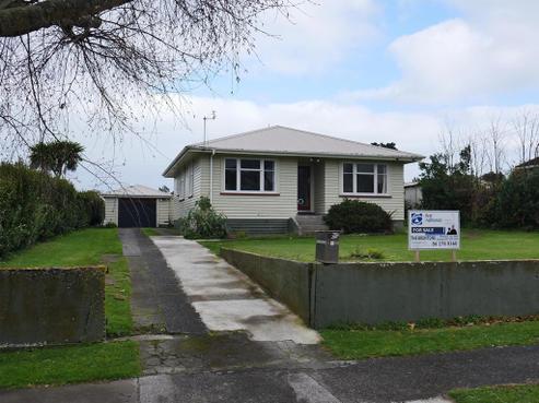 5 Ropata Street, Hawera