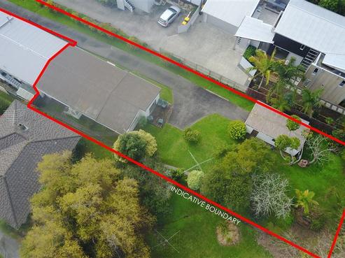 18B Glenvar Road, Torbay