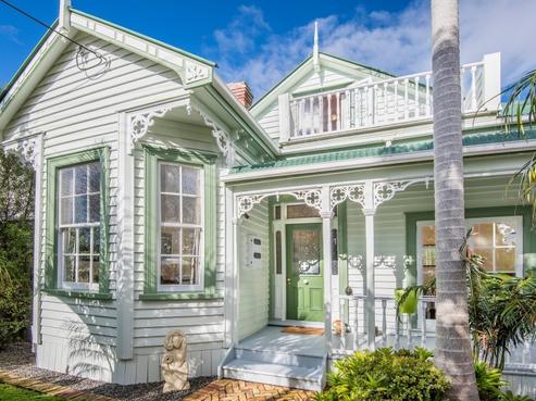 8 Burgess Road, Devonport